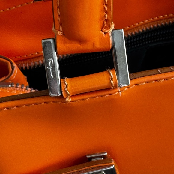 Salvatore Ferragamo Handbag Gancini 2 Way Leather Orange Used - Picture 10 of 10